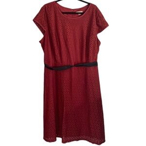 CB Established 1962 Burgundy Lace Overlay Cap Sleeve Midi Dress